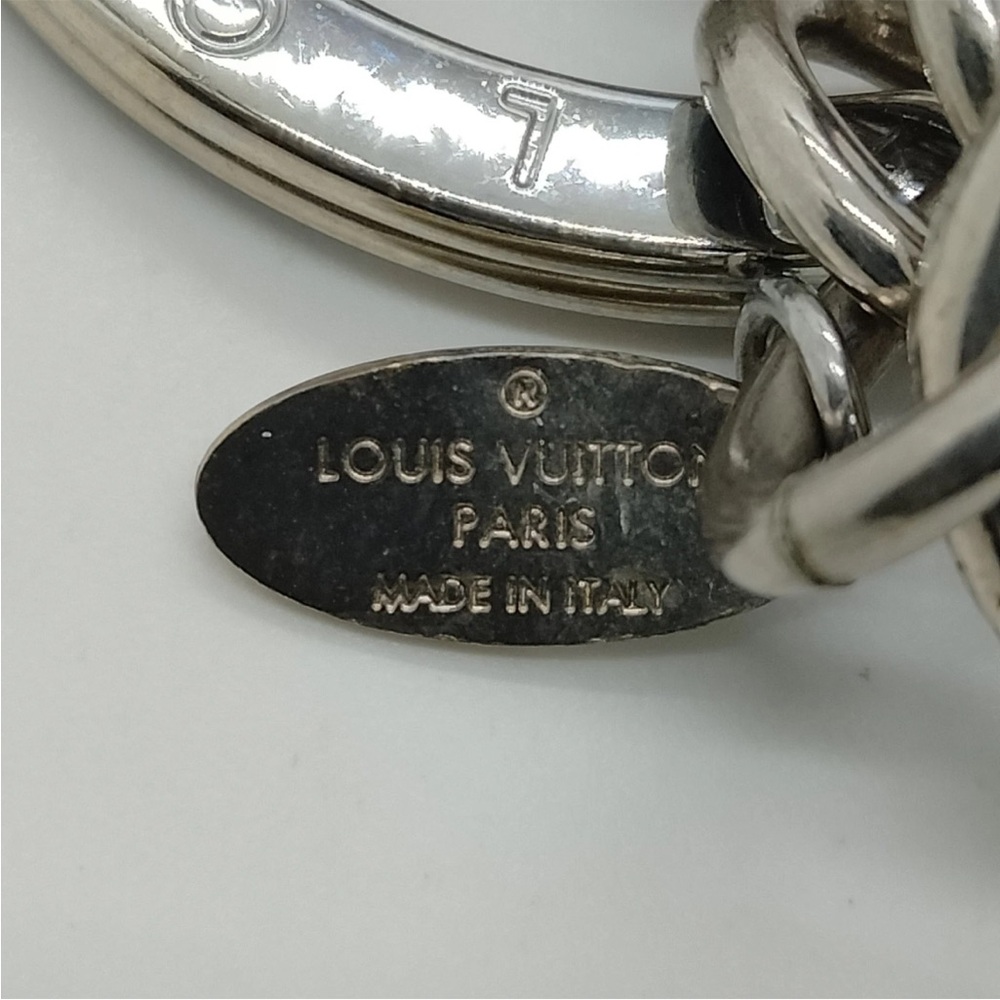 Louis Vuitton Black and White Tassel Keychain - Picture 5 of 9